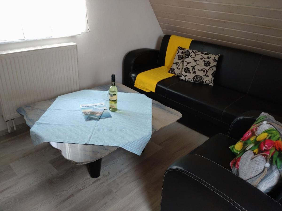 Appartement Michaela Bucher Mit Ladesaeule ฟรีดริชส์ฮาเฟน ภายนอก รูปภาพ
